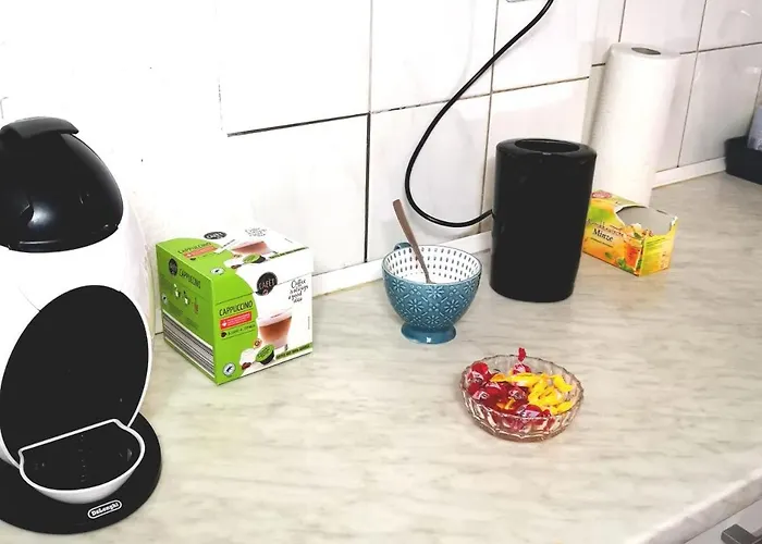 Privat In Zwei-zimmer-wohnung Als 2er Wg Köln